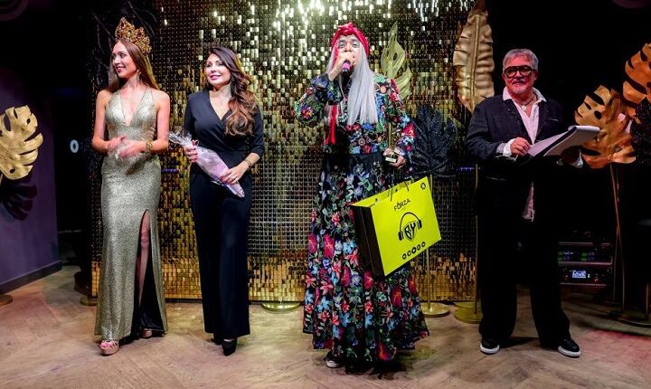Наталья Бочкарева получила премию «Star Awards – 2021» от самой BABA YAGA