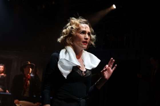 Спектакль «Загнанных лошадей пристреливают, не правда ли?» в Центре драматургии и режиссуры на Соколе