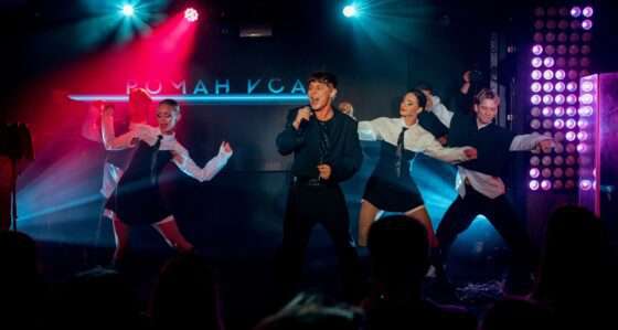 Роман Исаев покорил Москву премьерным шоу и хитами, спетыми на бис