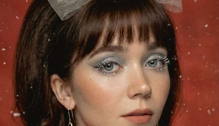 Stasie дарит новогоднее настроение: вышла лиричная зимняя песня «Скажи мне, зима»